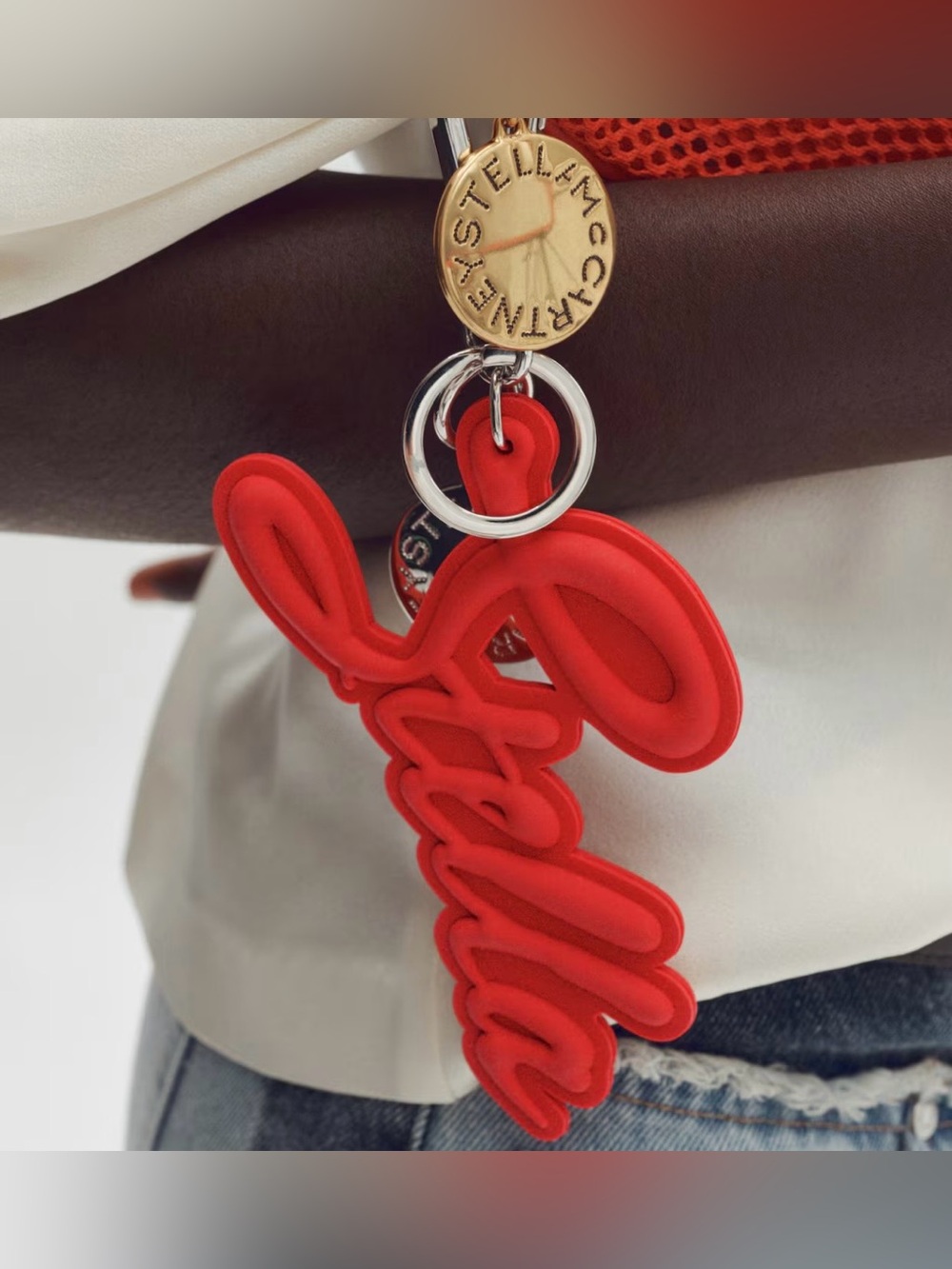 STELLA MCCARTNEY H&M
STELLA BAG CHARM - Picture 3 of 5